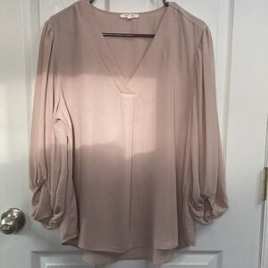 Maurices Blouse Women's Sz.Large Pink/Mauve 3/4 Elastic Sleeve V-neck Lightweigh